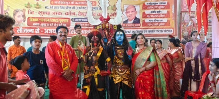 "सदर मड़िया प्रांगण में देवी जागरण प्रस्तुति - चाणक्य विद्यापीठ"